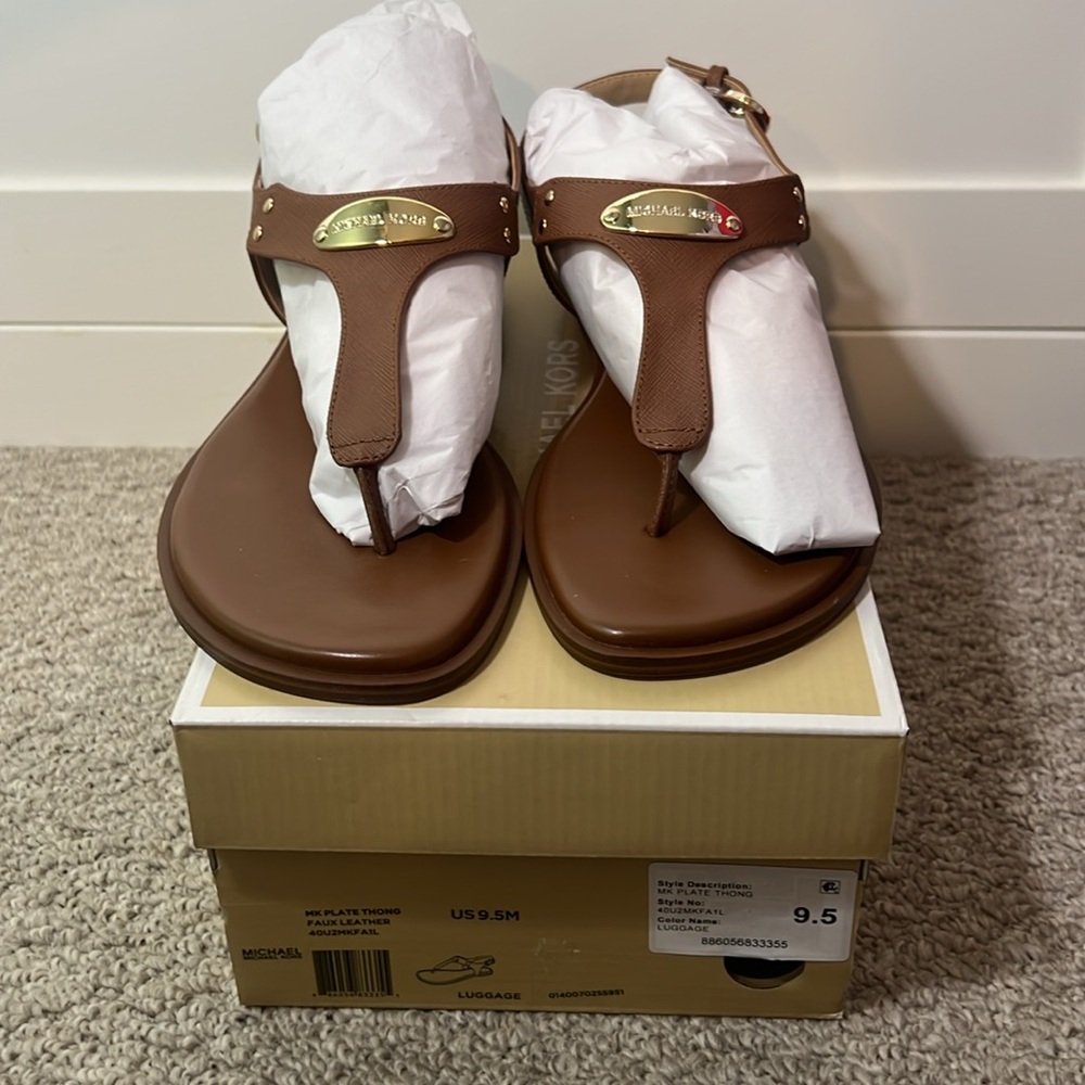 Michael Kors Luggage Thong Leather Women's Sandals